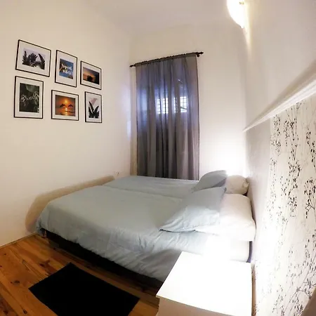 Kyra Апартаменти Пула