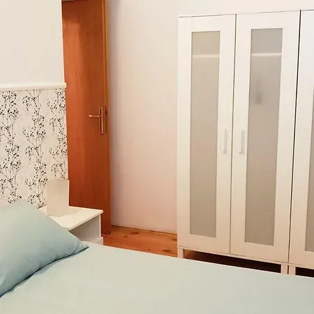 Апартаменти Kyra Пула